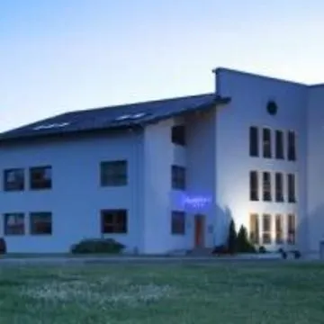 Bura Hotel